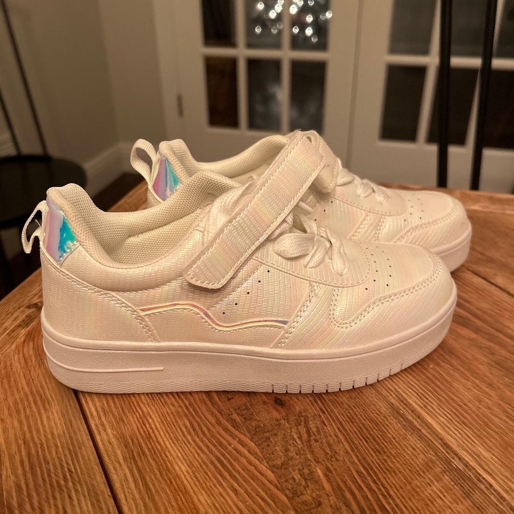 Girl’s Shoes